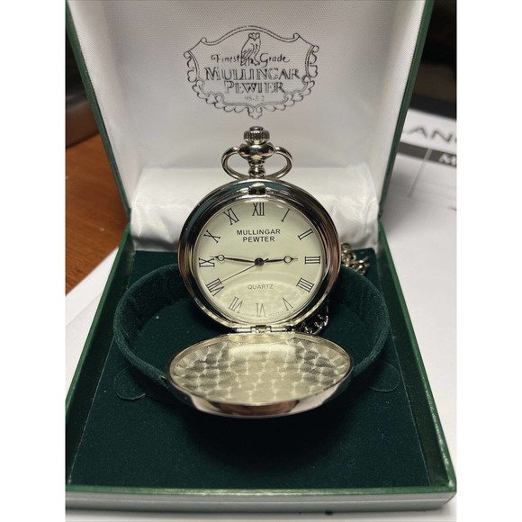 MULLINGAR PEWTER IRELAND Themed Round Quartz Pewter Pocket Watch Japan W/Case - Picture 2 of 4